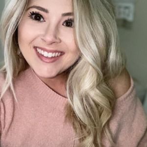 Meet your Posher, Marah white mallard